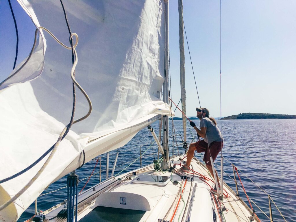 Beginner Sailing – Short Sailing Course - Adriatic Nautical Academy ...