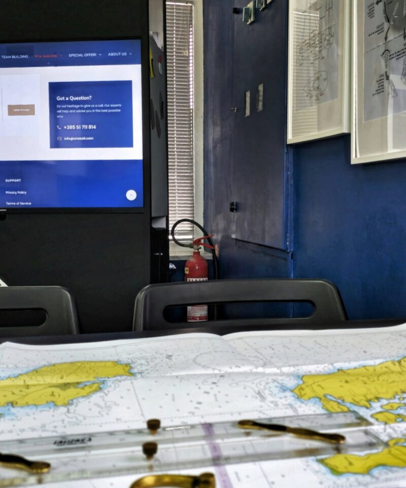 RYA Day Skipper teorijski tečaj – Priprema za praktični tečaj